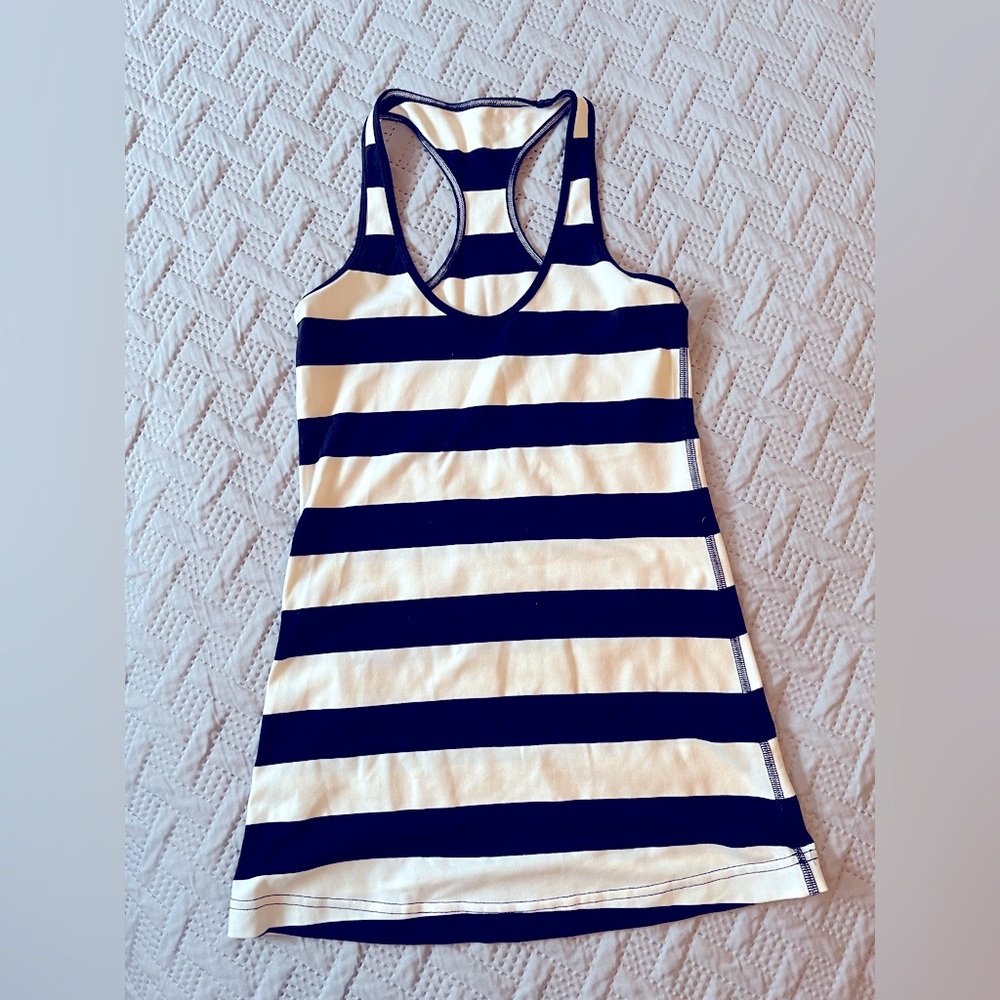Lululemon racer back